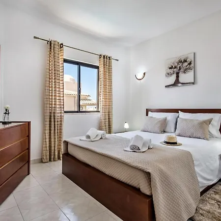 Zezinha Villa Albufeira